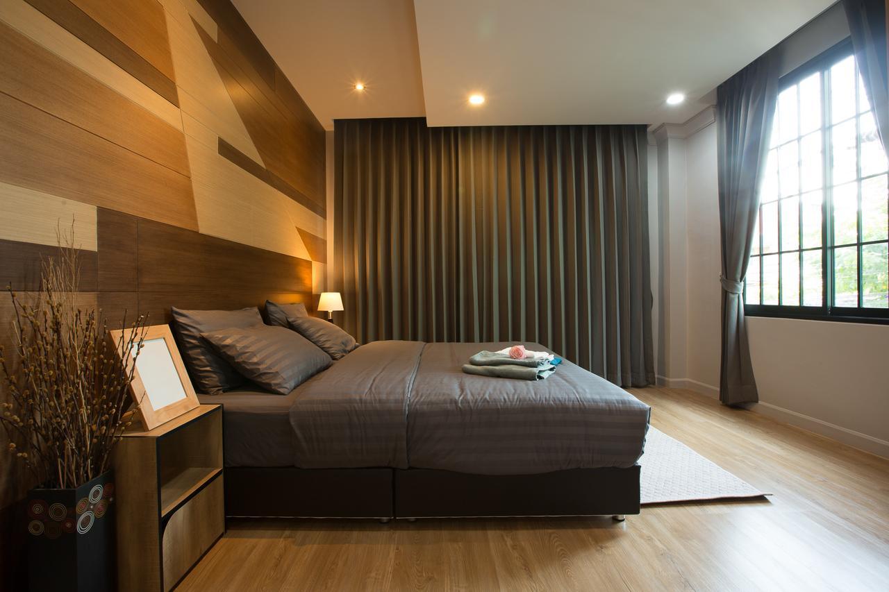 Pamahouse Boutique Hostel Bangkok Exterior photo