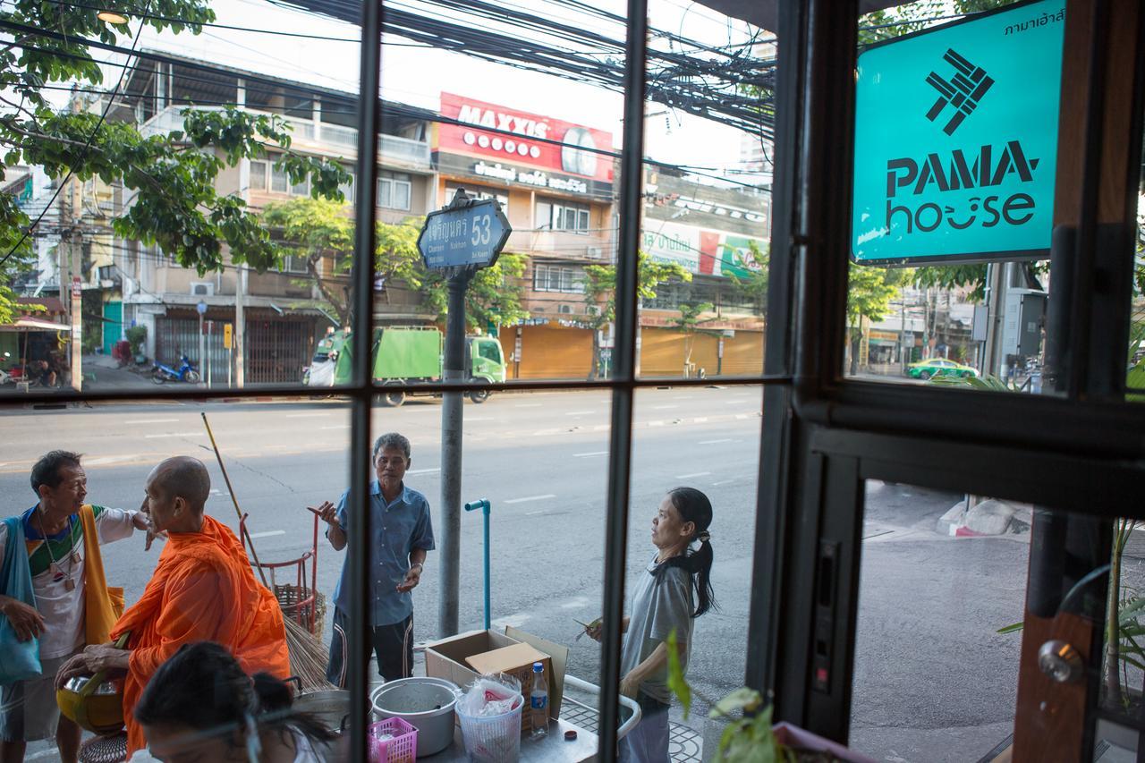 Pamahouse Boutique Hostel Bangkok Exterior photo